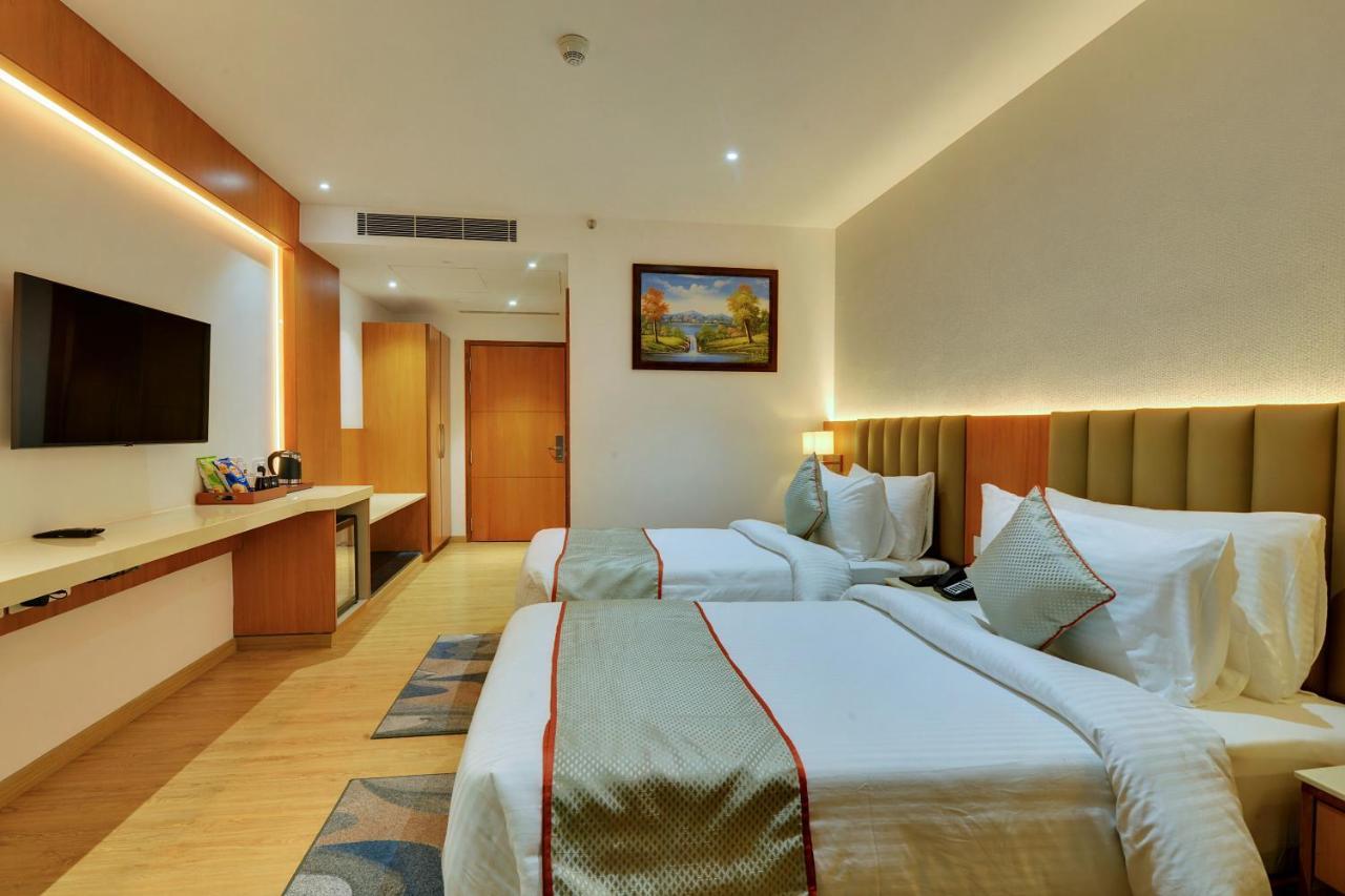 Clarion Hotel Bangalore Yesvantpur Экстерьер фото