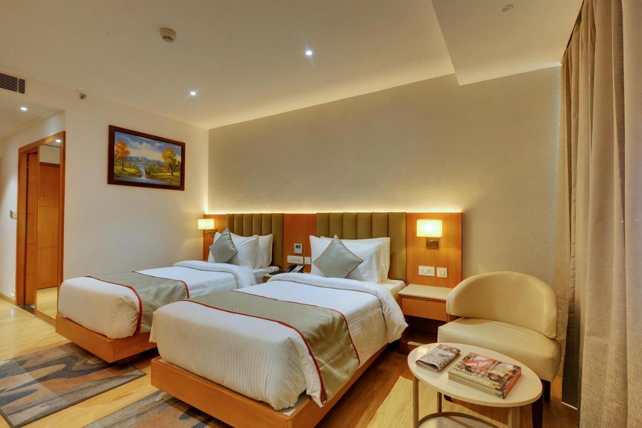 Clarion Hotel Bangalore Yesvantpur Экстерьер фото